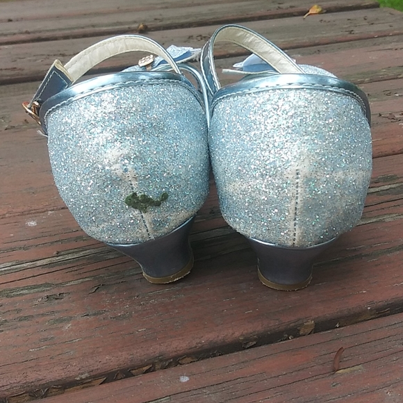 Blue glittery heels for kids 👡 - Picture 5 of 6